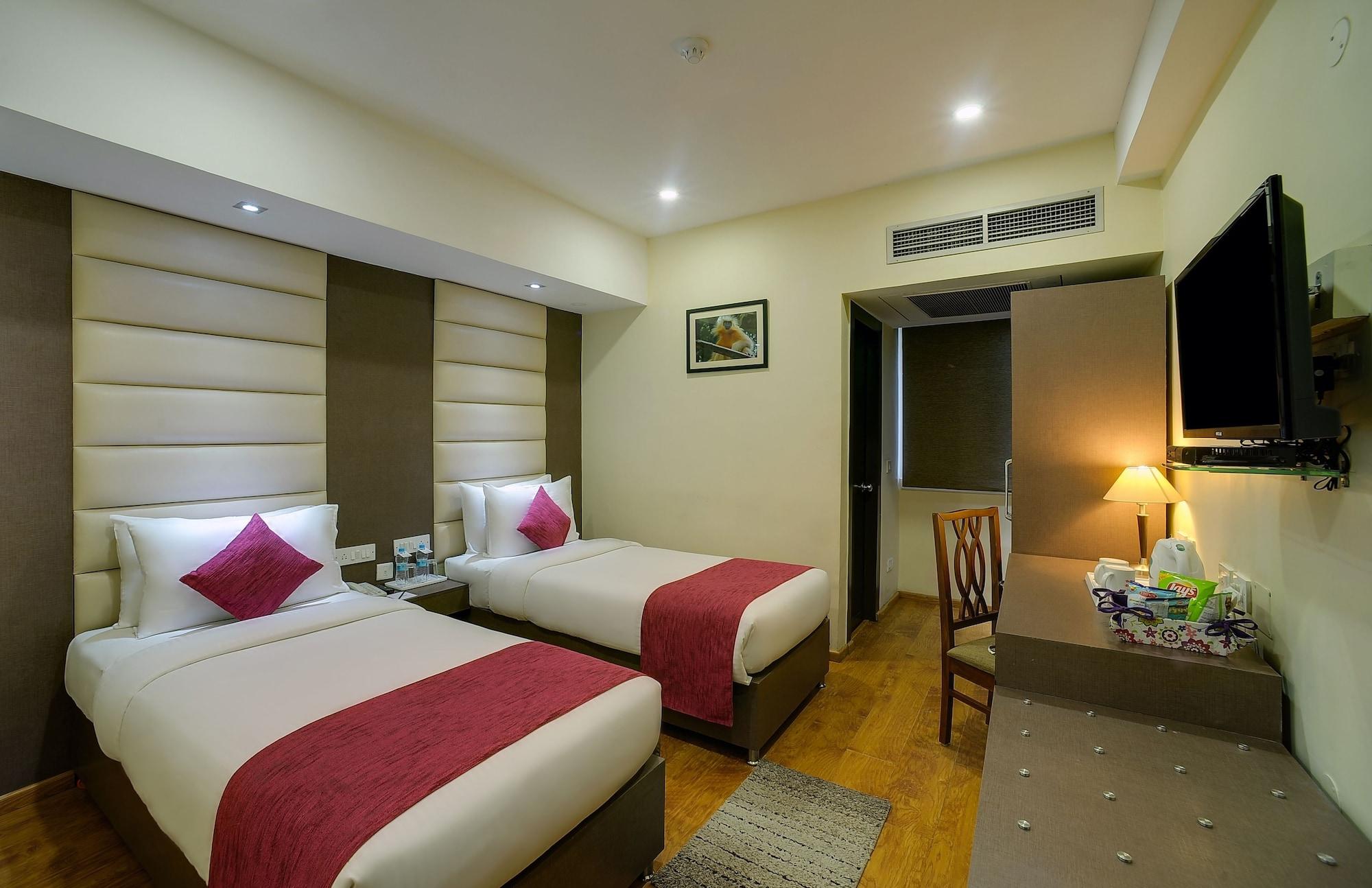 Cygnett Inn Repose Guwahati Ngoại thất bức ảnh