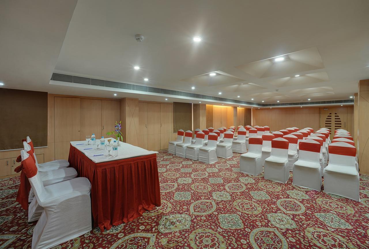 Cygnett Inn Repose Guwahati Ngoại thất bức ảnh