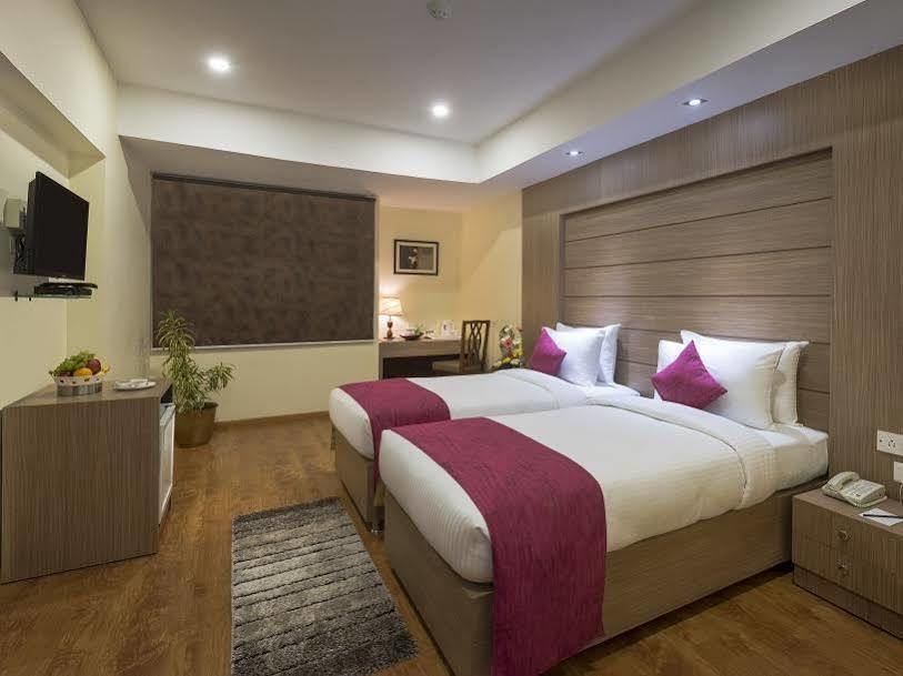 Cygnett Inn Repose Guwahati Ngoại thất bức ảnh